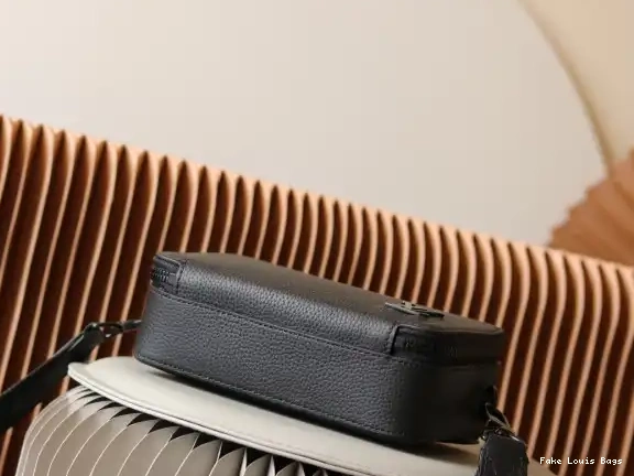 Repladies Wallet LOUIS VUITTON Wearable Alpha 0608